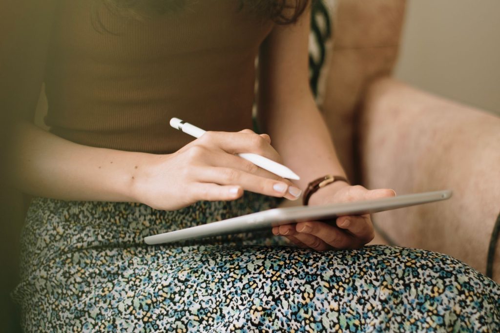 Menilai Freelance Gigs Online Terbaik untuk Penghasilan Tambahan