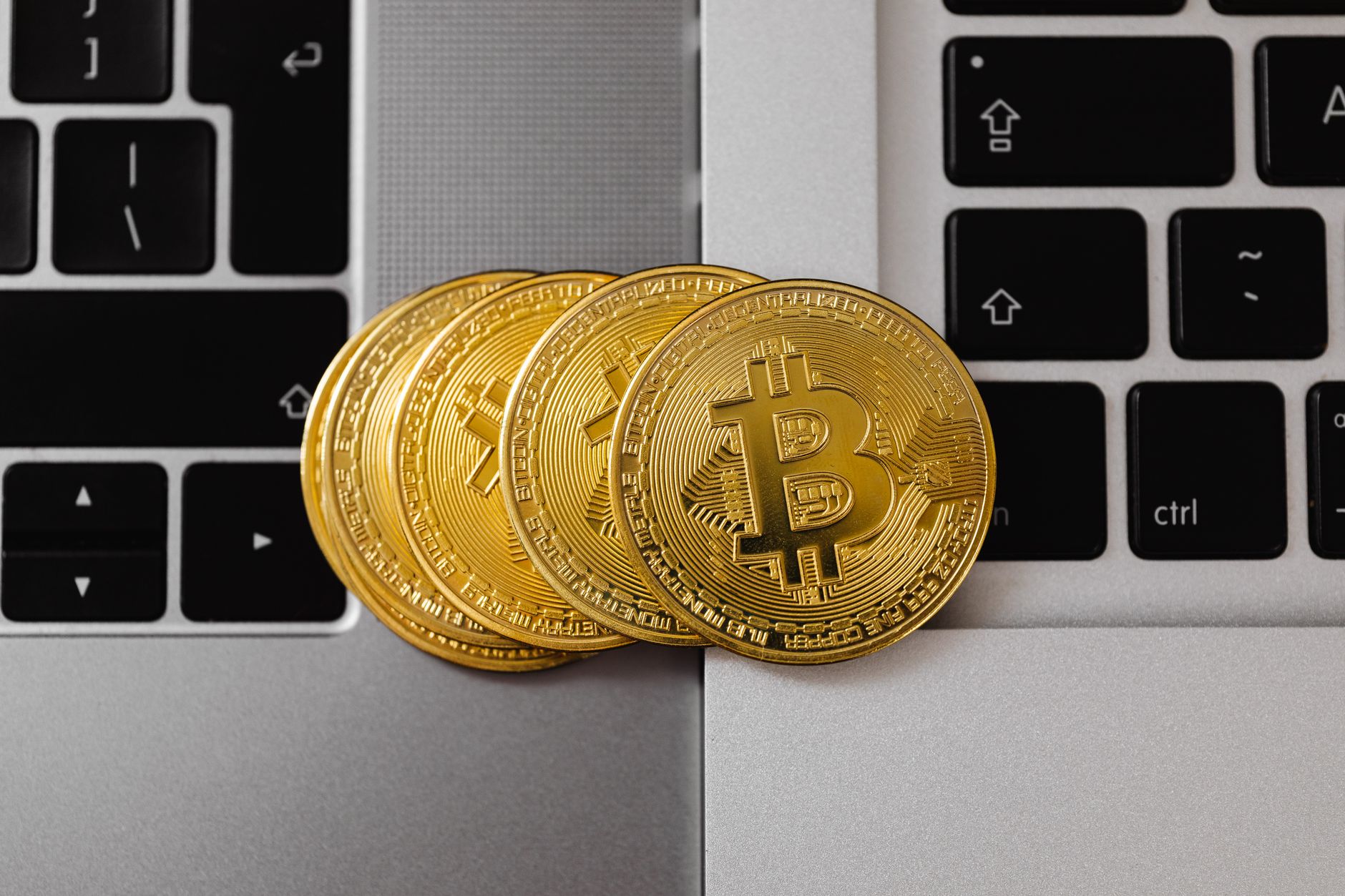 Dompet bitcoin sederhana menggunakan kertas dan komputer