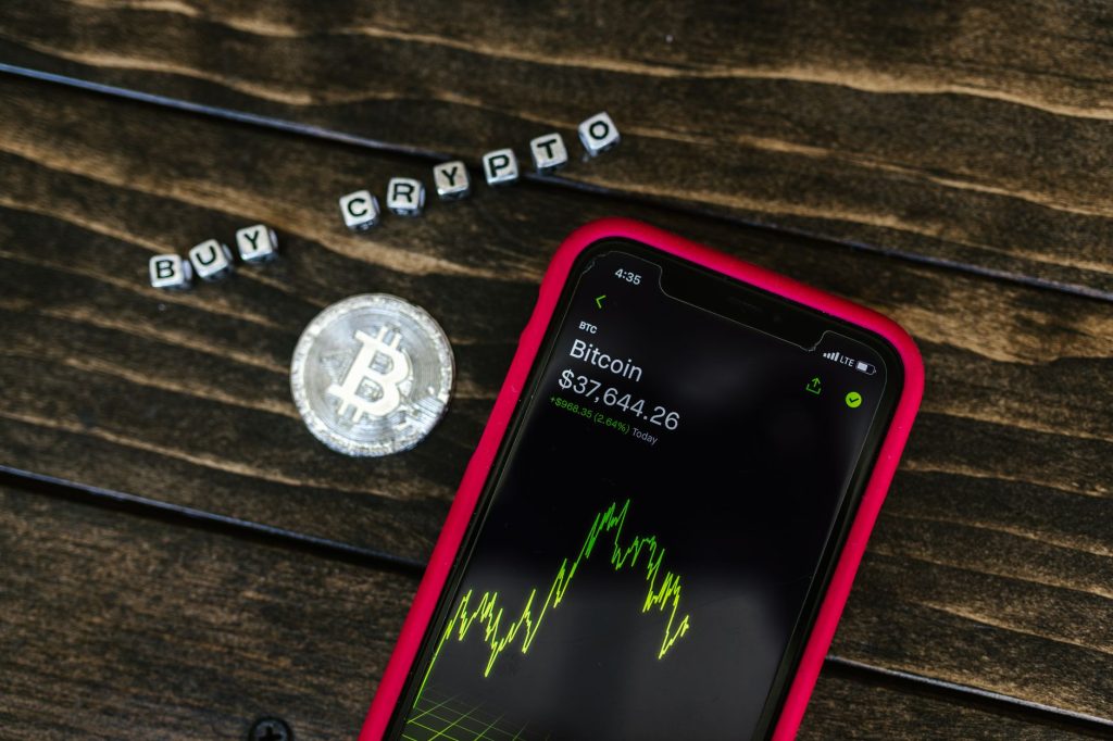 Perbandingan hot wallet dan cold wallet cryptocurrency